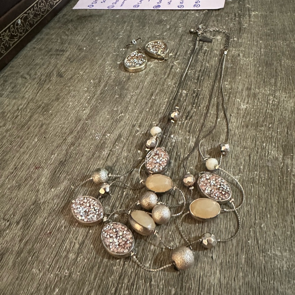 Fun necklace